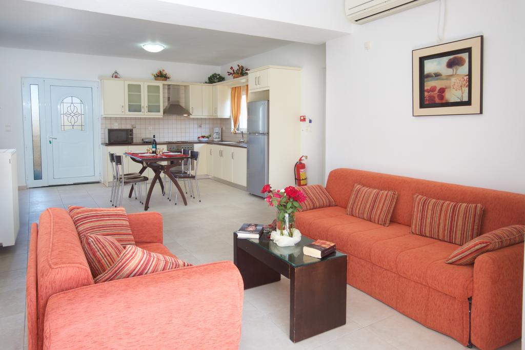 Diamanto Complex Lejlighedshotel Karavomylos Eksteriør billede