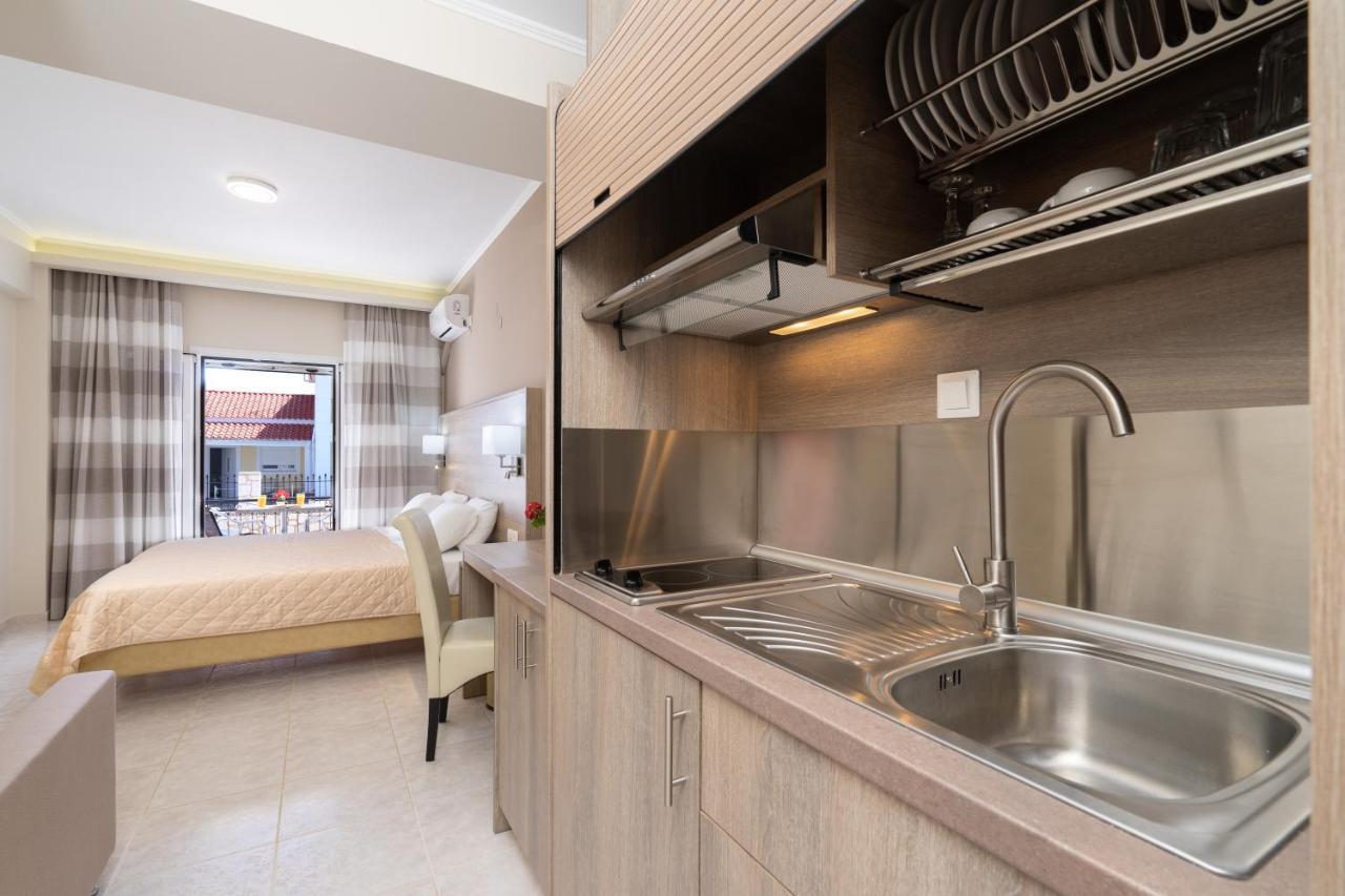 Diamanto Complex Lejlighedshotel Karavomylos Eksteriør billede